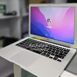 Apple MacBook Air 2017  • Processor, Intel Core i5 8GB Ram 128GB SSD StorageCondition:Bra Price in Ethiopia